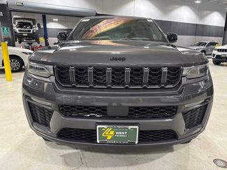 New 2026 Jeep Grand Cherokee L Limited w/ Limited Altitude Package AWD/4WD video 2