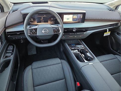 New 2026 Nissan Murano Platinum image 9