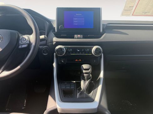 Certified 2025 Toyota RAV4 XLE w/ Convenience Package AWD/4WD image 11