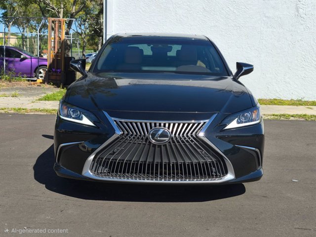 Used 2021 Lexus ES 350 w/ Premium Package FWD image 2