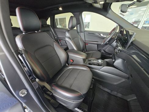 Used 2023 Ford Escape ST-Line w/ Tech Pack #1 image 26