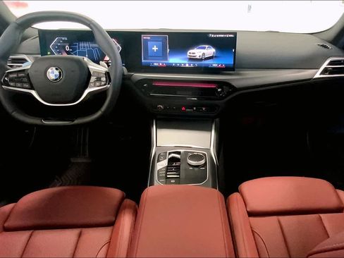 Used 2025 BMW 230i xDrive Coupe w/ Convenience Package image 9