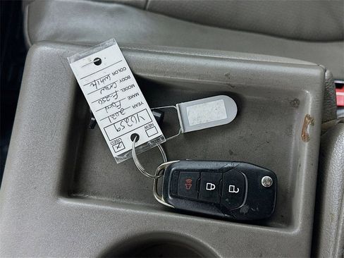 Used 2021 Ford F250 XL w/ Power Equipment Group image 35