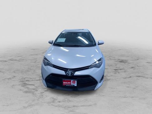 Used 2019 Toyota Corolla LE image 4