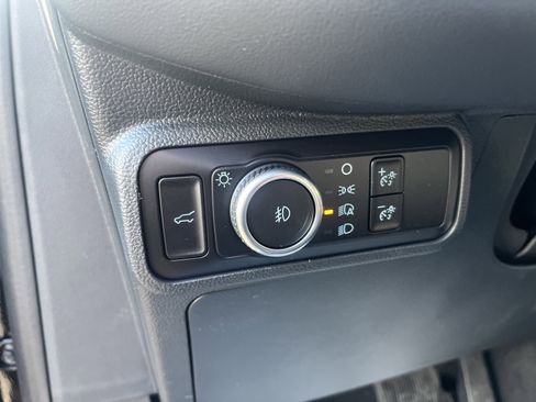 Used 2026 Ford Explorer ST-Line image 19