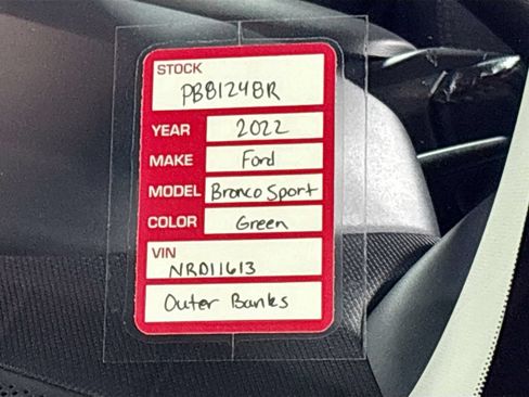 Used 2022 Ford Bronco Sport Outer Banks w/ Tech Package AWD/4WD image 25