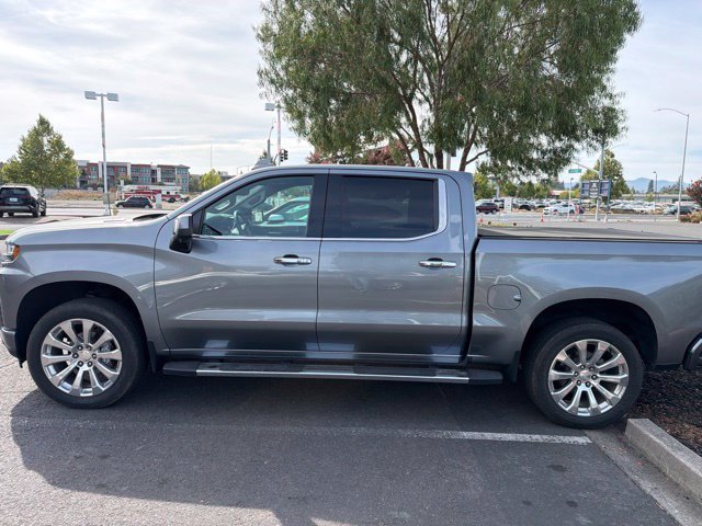 Used 2020 Chevrolet Silverado 1500 High Country w/ Technology Package AWD/4WD image 13