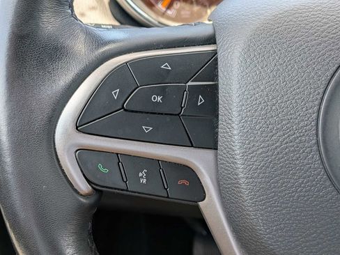 Used 2019 Jeep Grand Cherokee Limited AWD/4WD image 21