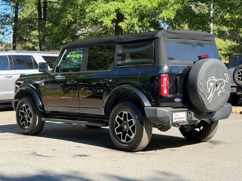 Used 2024 Ford Bronco Outer Banks AWD/4WD image 4