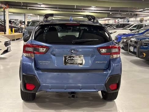 Used 2021 Subaru Crosstrek 2.5i Limited w/ Moonroof Package 2 AWD/4WD image 3