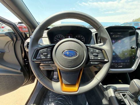 Certified 2025 Subaru Crosstrek 2.5i Wilderness w/ Crosstrek Mirror Package AWD/4WD image 19
