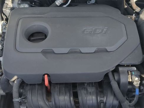 Used 2019 Hyundai Santa Fe Limited image 14