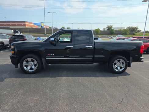 Used 2015 Chevrolet Silverado 1500 LT w/ Custom Sport Edition AWD/4WD image 7