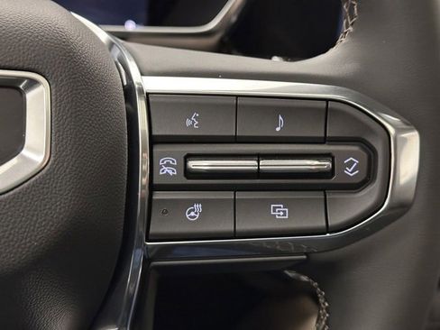 New 2026 GMC Canyon Denali image 11