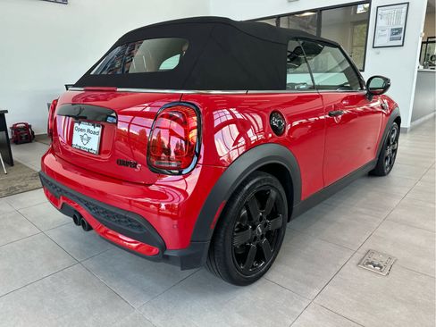Certified 2023 MINI Cooper S w/ Signature Upholstery Package FWD image 2