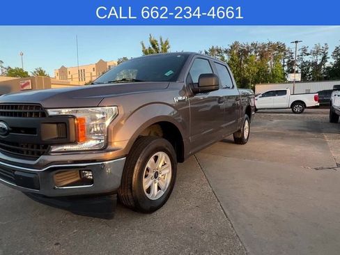 Used 2018 Ford F150 XL w/ Equipment Group 101A Mid RWD image 2