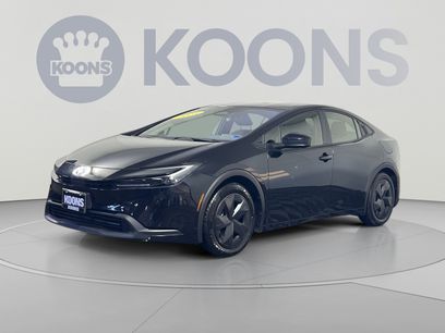 Used 2025 Toyota Prius LE