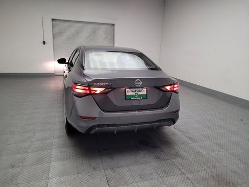Used 2022 Nissan Sentra S FWD image 6