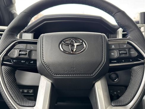 New 2025 Toyota Tundra Platinum image 25