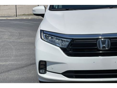 Certified 2024 Honda Odyssey Elite image 46