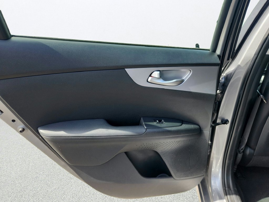 Used 2024 Kia Forte LXS FWD image 21