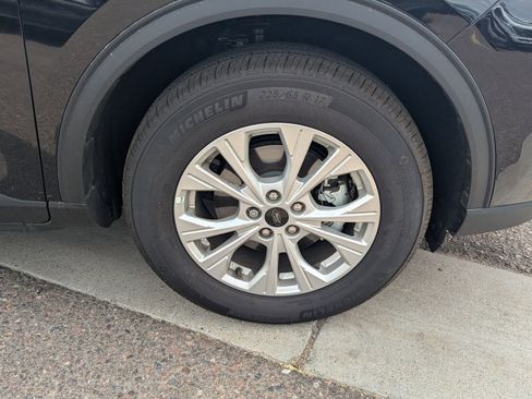 New 2025 Ford Escape Active image 41