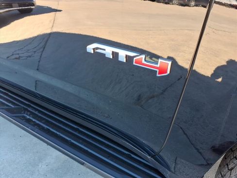 New 2026 GMC Yukon XL AT4 image 10