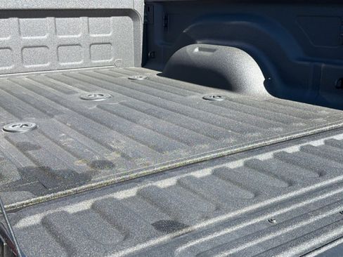 Used 2025 RAM 2500 Laramie AWD/4WD image 27