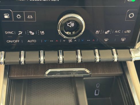 New 2026 GMC Acadia Denali w/ Super Cruise Package image 56