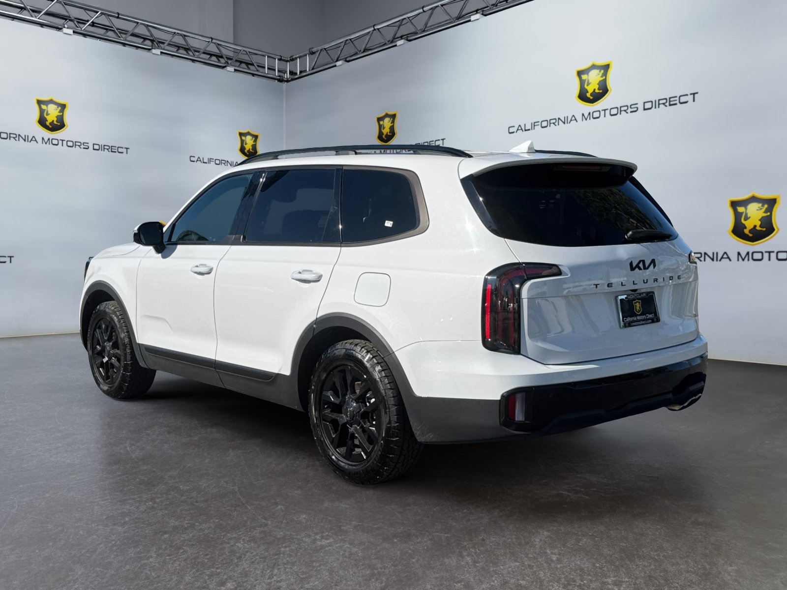 Used 2025 Kia Telluride SX Prestige X-Pro AWD/4WD image 3