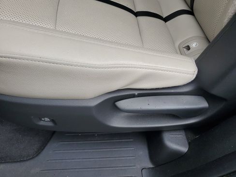 Used 2024 MAZDA CX-90 Plug-In Hybrid w/ Preferred image 15