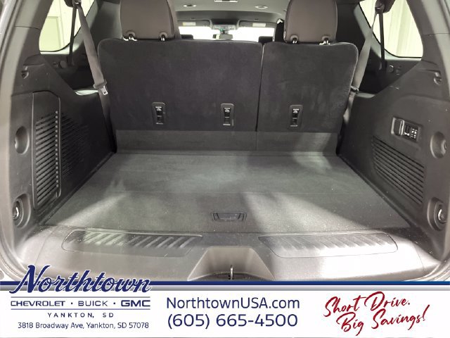 Used 2021 GMC Yukon XL SLT w/ Rear Media and Nav Package AWD/4WD image 23