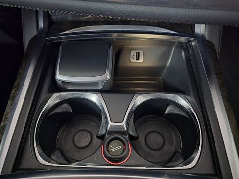 Used 2016 BMW 750i xDrive image 31