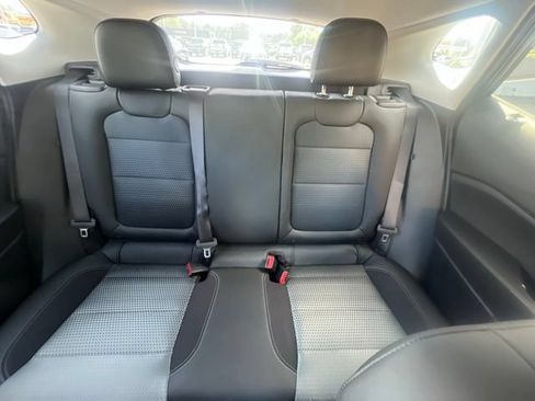New 2026 Chevrolet Trax LT w/ LT Convenience Package FWD image 11
