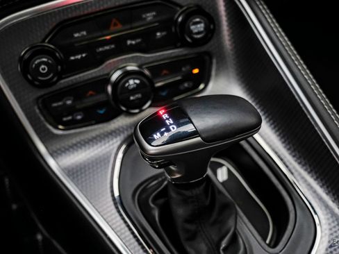 Used 2018 Dodge Challenger SRT Hellcat RWD image 73