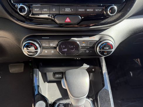 Used 2023 Kia Soul GT-Line FWD image 13