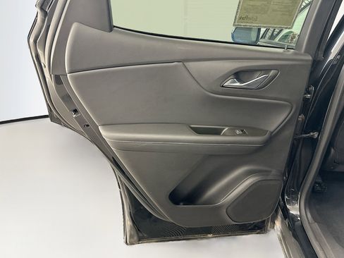 Used 2025 Chevrolet Blazer LT image 27
