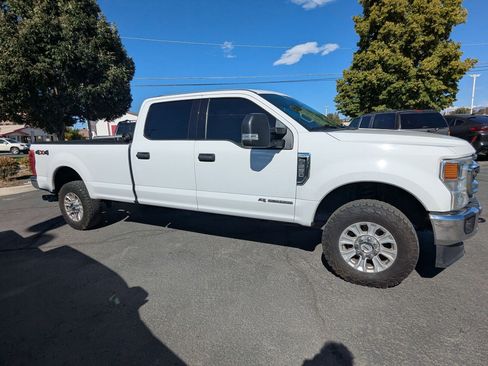 Used 2021 Ford F250 XLT w/ XLT Value Package image 2