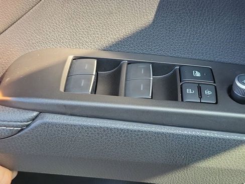 Used 2024 Toyota Camry XSE image 31