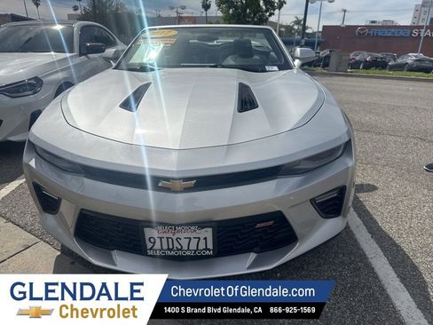 Used 2017 Chevrolet Camaro SS image 7
