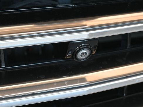 Used 2023 Chevrolet Tahoe High Country RWD image 56