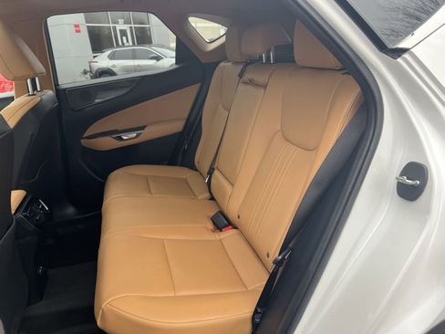 Used 2025 Lexus NX 350h AWD w/ Premium Package image 24