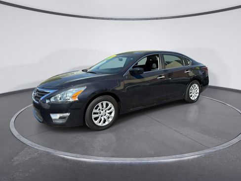 Used 2015 Nissan Altima 2.5 S w/ Power Driver Seat Package FWD image 1