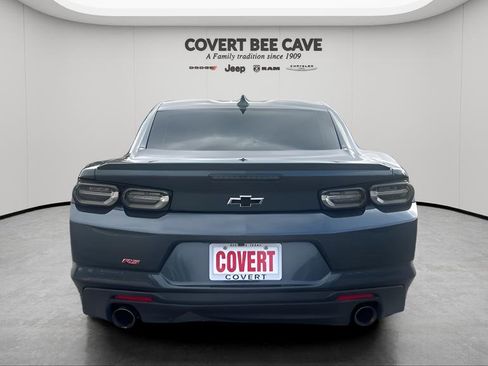 Used 2022 Chevrolet Camaro LT w/ RS Package image 8