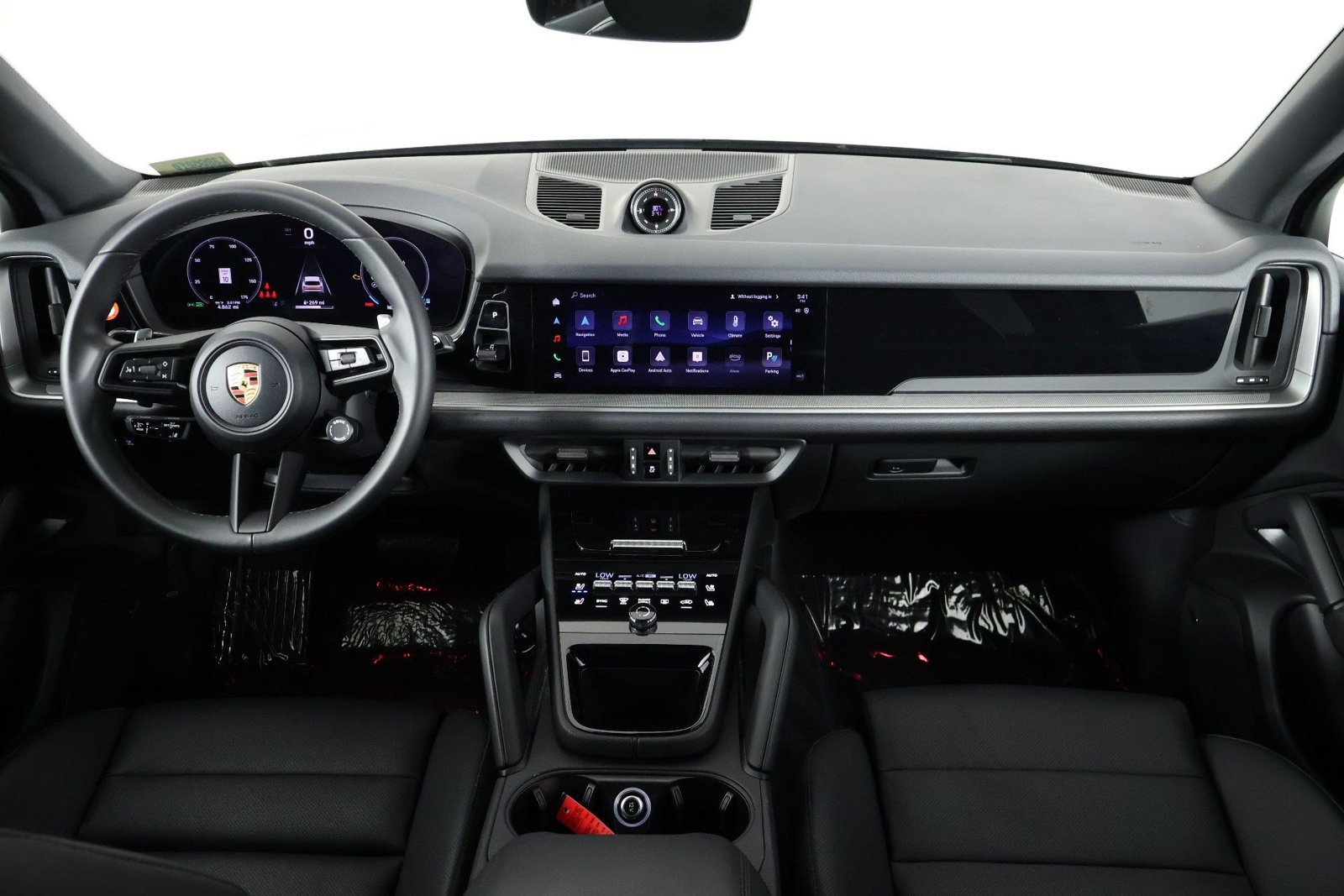 Certified 2026 Porsche Cayenne AWD/4WD image 11