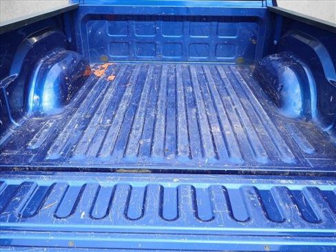Used 2018 RAM 1500 ST w/ SXT Appearance Group AWD/4WD image 6