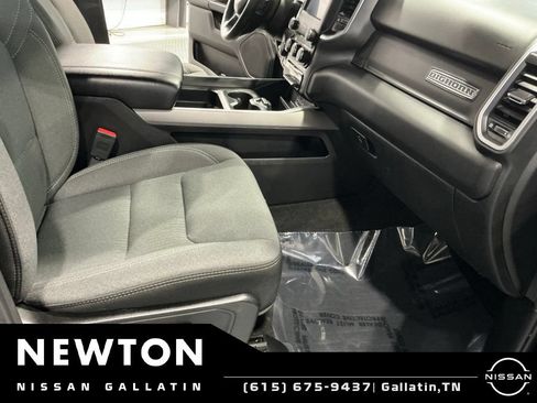 Used 2023 RAM 1500 Big Horn AWD/4WD image 14