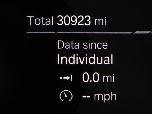 Used 2023 BMW M4 Competition image 30