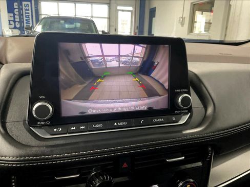 Certified 2022 Nissan Rogue SV image 19