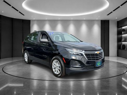 Certified 2023 Chevrolet Equinox LS FWD image 3